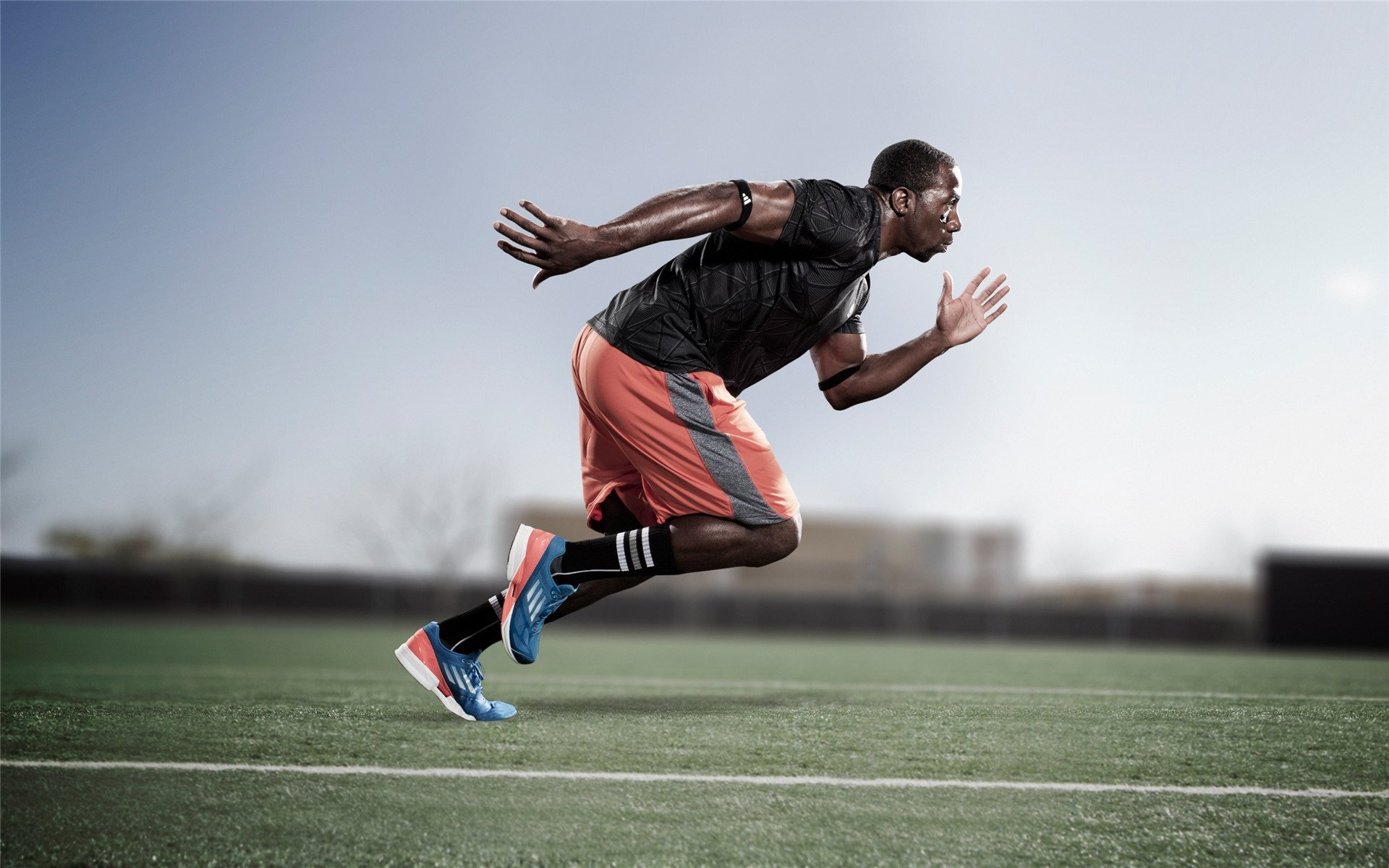 中国足球场馆智能安检系统实现全覆盖，保障赛事安全，足球比赛场馆