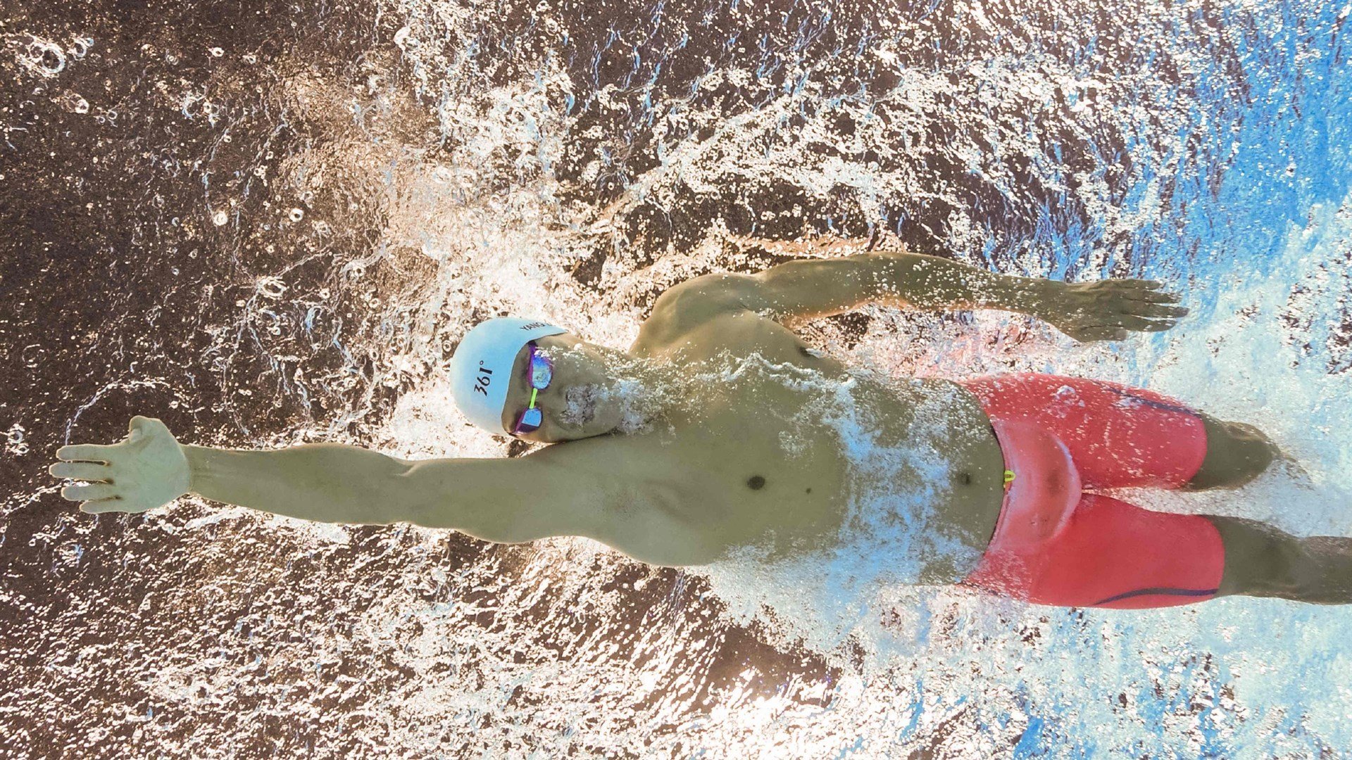 中国青少年篮球大赛吸引国际参赛队伍，促进交流合作，2021全国青少年篮球邀请赛