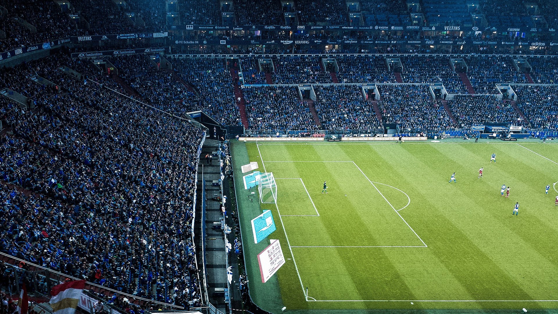 爱游戏在线登录-从青训到欧冠：新星的成长传奇，欧冠 青训